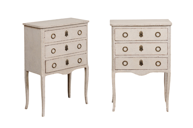 Swedish Gray Painted Bedside Tables with Three Drawers and Cabriole Legs