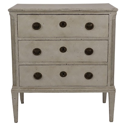 Swedish 1820s Gustavian Style Gray Painted Chest with Carved Semi-Columns -- LiL