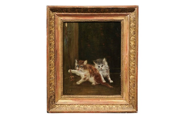 French 1890s Oil on Canvas Painting Featuring Playing Kittens in Giltwood Frame