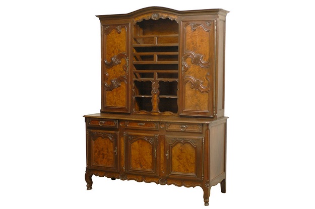 French 1820s Walnut Restoration Vaisselier from Bresse with Burl Wood Panels