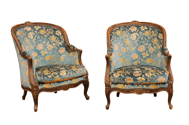 French 19th Century Pair of Louis XV Bergeres
