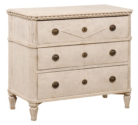 Swedish Gustavian Style 1880s Painted Three-Drawer Chest with Diamond Motif