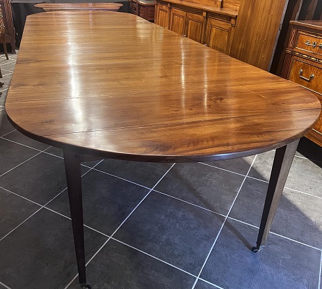 Arriving in Future Shipment - 20th Century French Extension Table In Walnut With Five Leaves Circa 1900