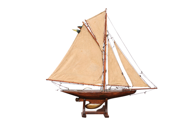 English 1920s Gaff Cutter Four Sail Pond Yacht on Stand with Solid Hull